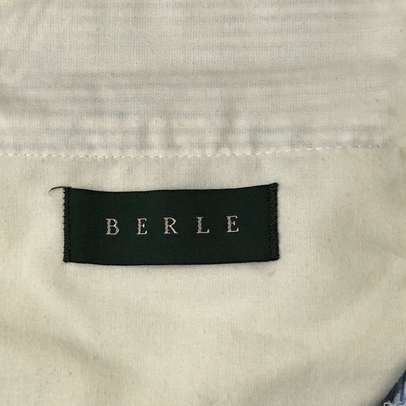 Berle Shorts Men’s 36R Blue/White Striped Flat Front Bermuda Seersucker Pockets - Picture 2 of 10